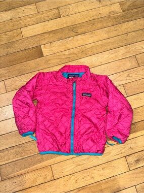 Baby Girl’s Patagonia jacket